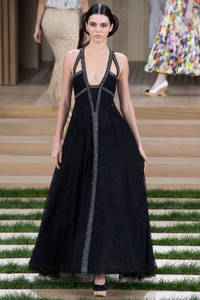 Look 49